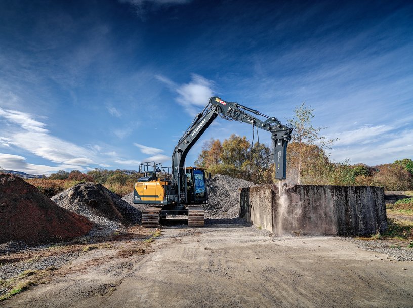 HD HYUNDAI LANCE LA SÉRIE MARTEAUX HYDRAULIQUES HRB